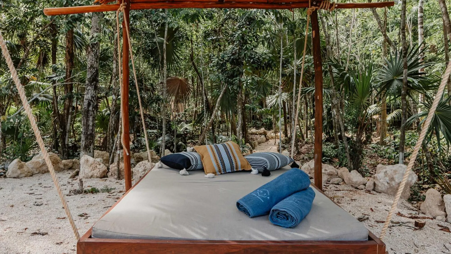 Sota Conceptual Human Space Villa Puerto Morelos